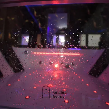 Paradise Apartment *