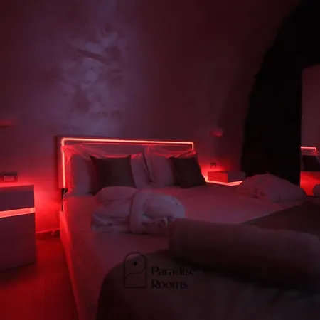 Apartment Paradise *