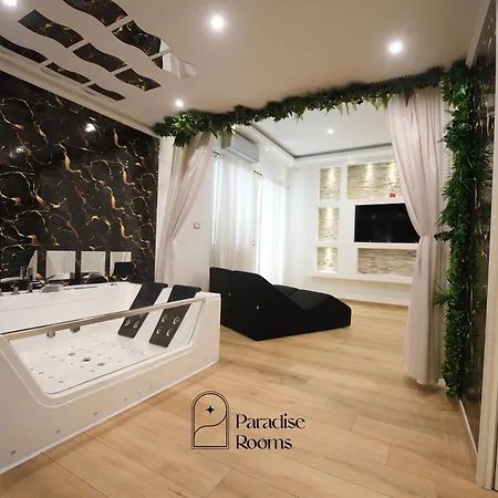 Paradise Apartment *